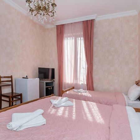 Gogichas Tower Otel Borjomi Dış mekan fotoğraf