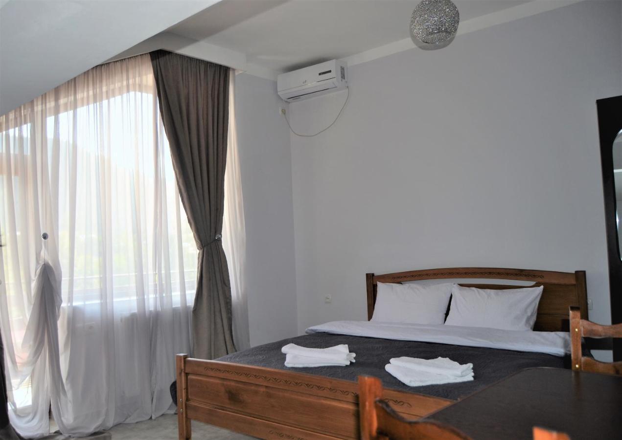 Gogichas Tower Otel Borjomi Dış mekan fotoğraf
